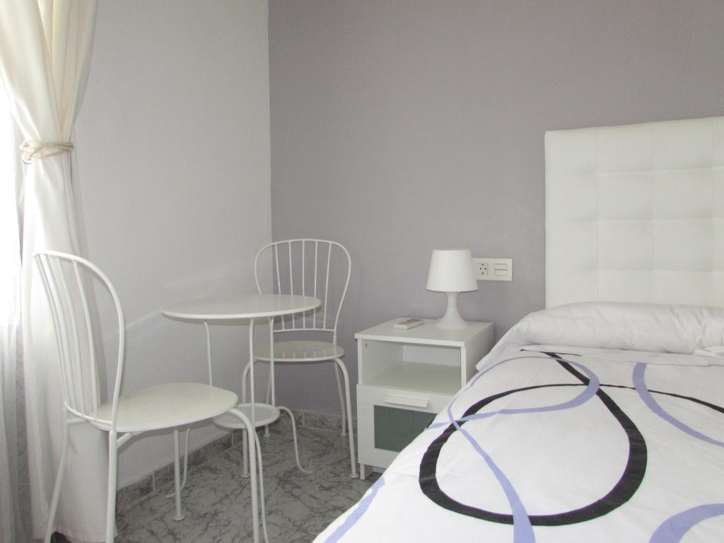 Pensio Cerdanya Hotel Barcelona Cameră foto